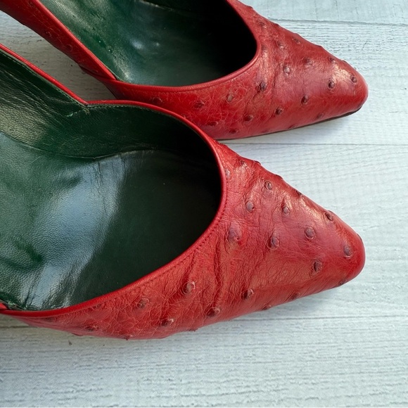 Vintage 80s Gucci Red Ostrich Leather Heel Pumps Size 36.5/6.5 - Picture 5 of 10